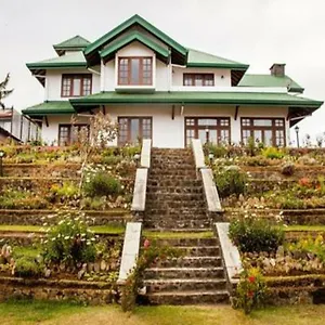 3* Resort Sanctuary Hills